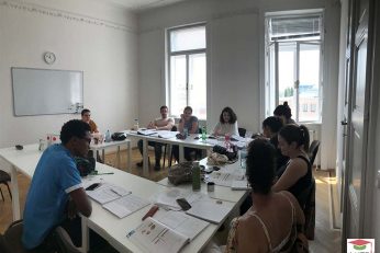 Deutsch lernen im Deutschkurs B1:B2 Pflegeberufe in Wien Deutsch für Pflegekräfte B1/B2 in Wien